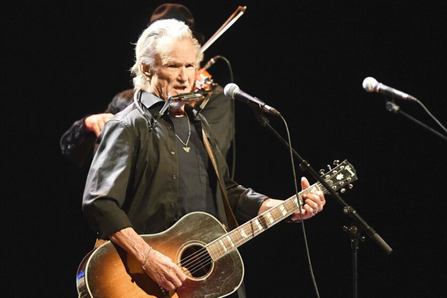 net worth of kris kristofferson