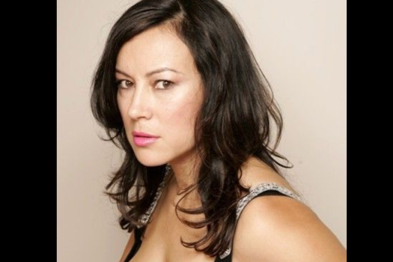 Jennifer Tilly Net Worth Bio, Wiki, Age, Height, Education, Career, Family And More